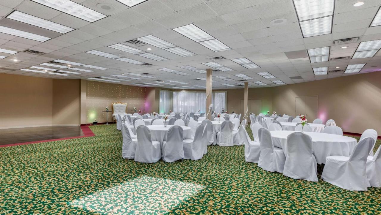 Magnuson Grand Hotel And Conference Center Tyler Luaran gambar